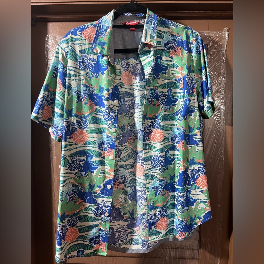 New Unionbay Short Sleeve Shirt Small Green and Blue Hawaii Style